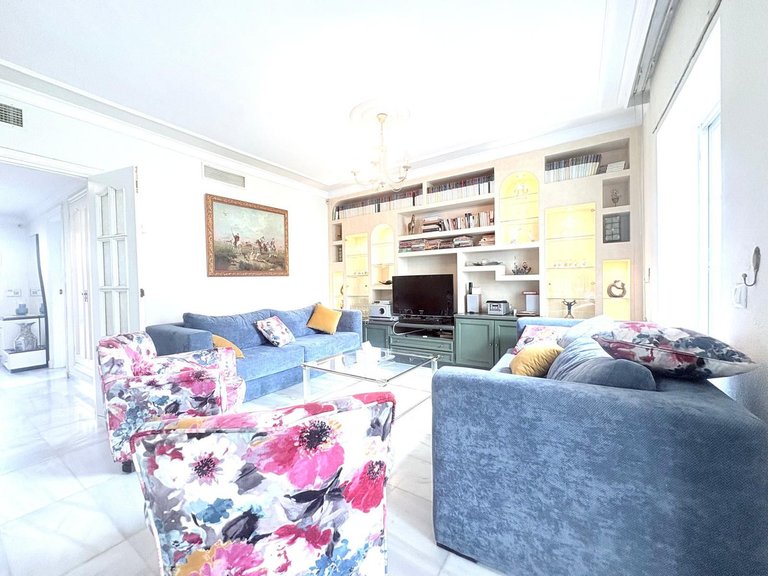 Villa for Sale in Cancelada, Malaga 8