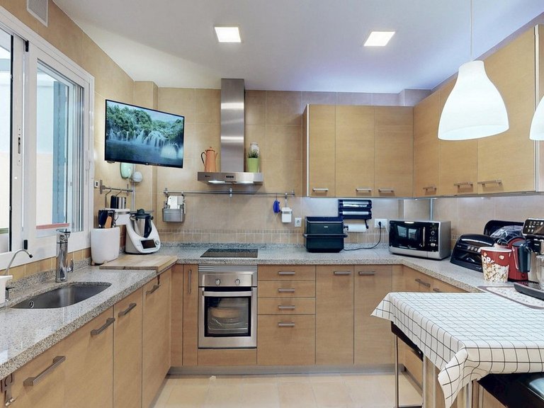 Villa for Sale in Benalmadena Costa, Malaga 25