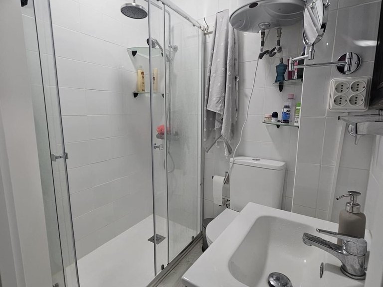 Commercial for Sale in Fuengirola, Malaga 9