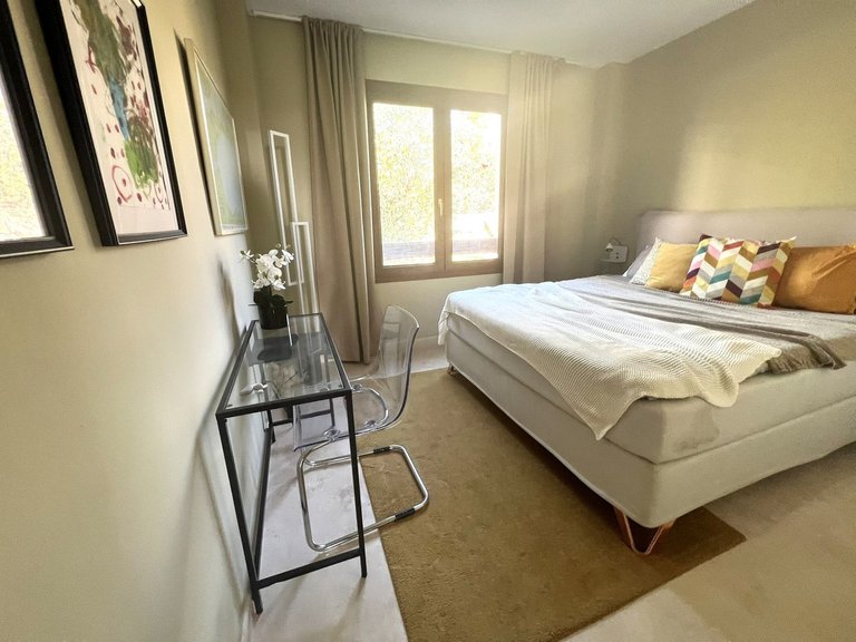 Apartment for Sale in El Paraiso, Malaga 14