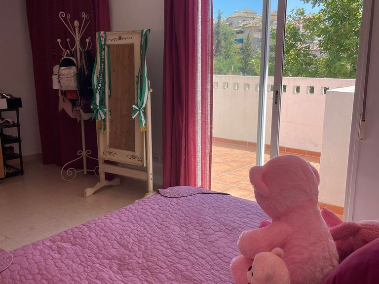 Villa for Sale in Estepona, Malaga 29