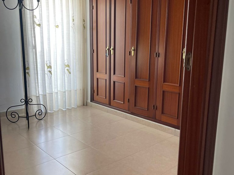 Villa for Sale in Estepona, Malaga 41