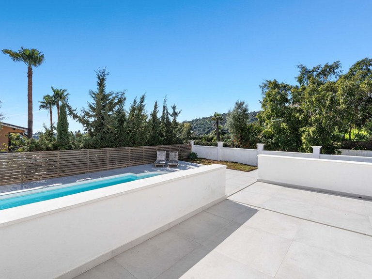 Villa for Sale in Estepona, Malaga 20