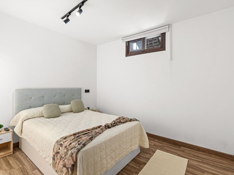 Villa for Sale in Estepona, Malaga 30