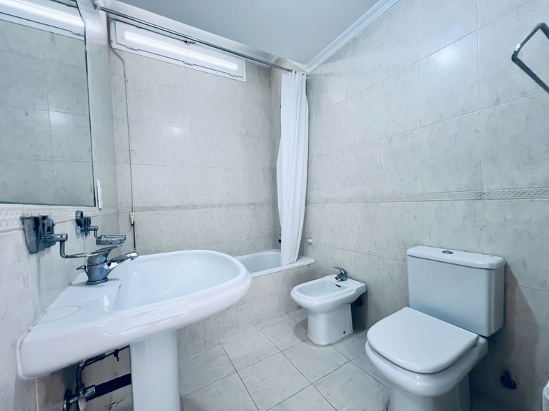 Villa for Sale in La Quinta, Malaga 28
