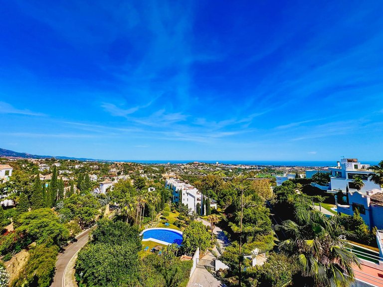 Villa for Sale in La Quinta, Malaga 52