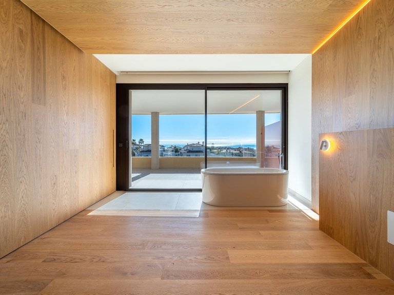 Apartment for Sale in Higueron, Malaga 18