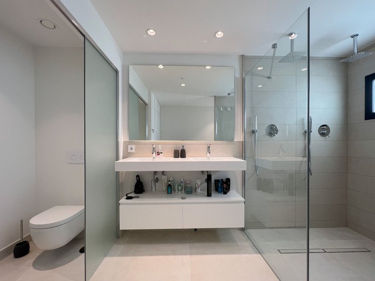 Apartment for Sale in Higueron, Malaga 37