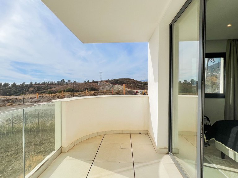 Apartment for Sale in Higueron, Malaga 38
