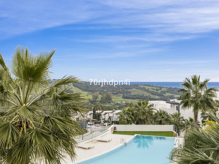 Apartment for Sale in Estepona, Malaga 1