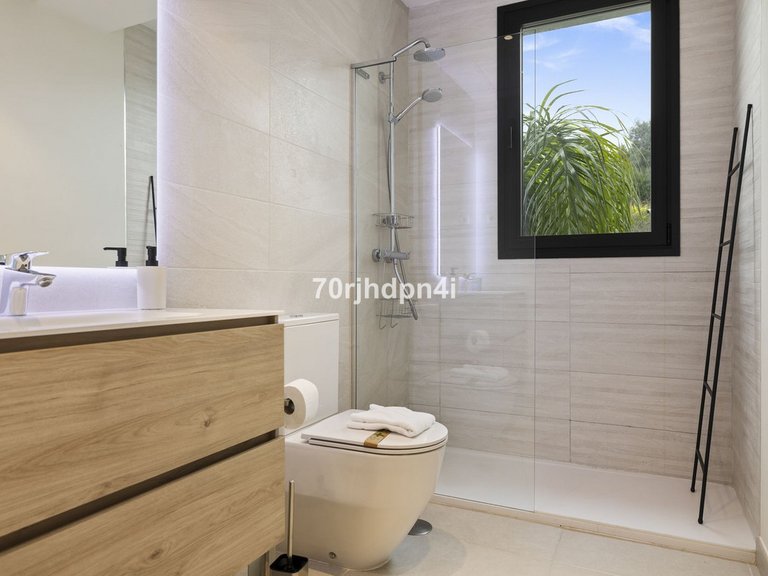 Apartment for Sale in Estepona, Malaga 11