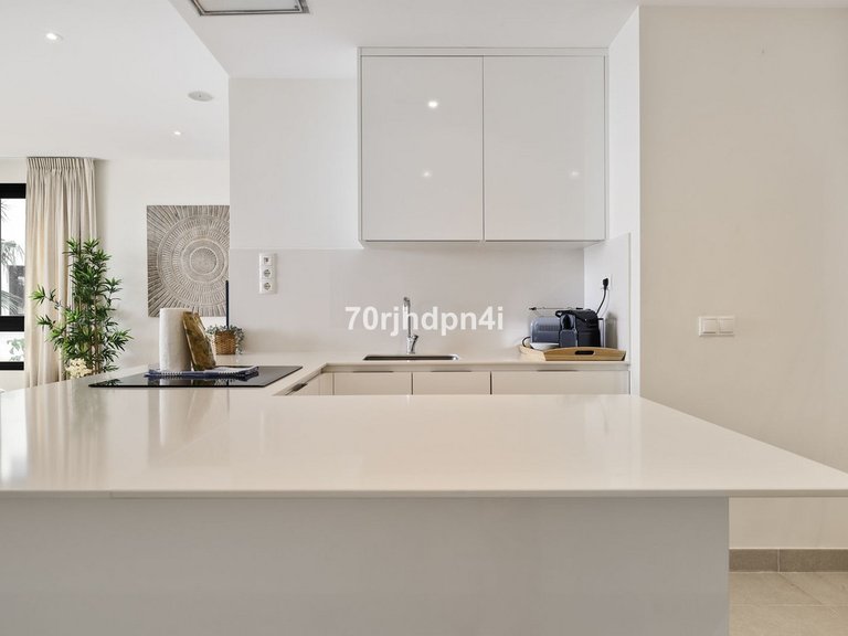 Apartment for Sale in Estepona, Malaga 2