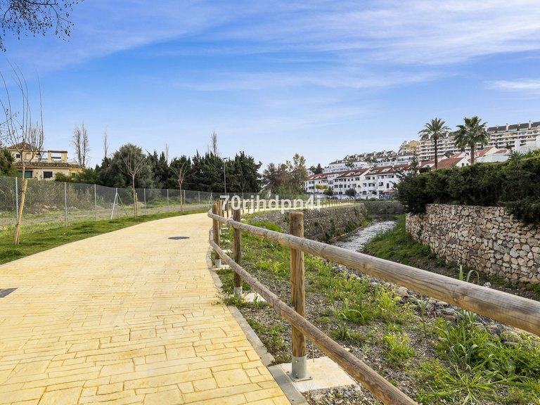 Apartment for Sale in Estepona, Malaga 34