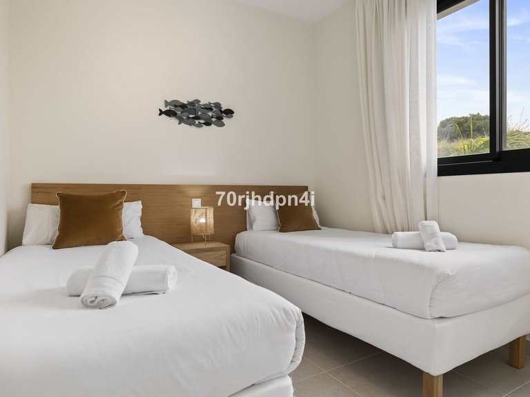 Apartment for Sale in Estepona, Malaga 4