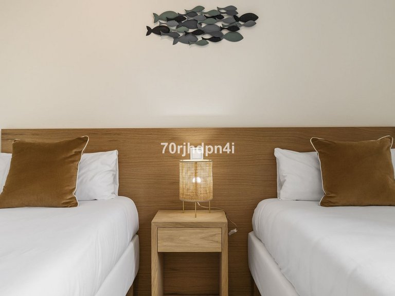 Apartment for Sale in Estepona, Malaga 8