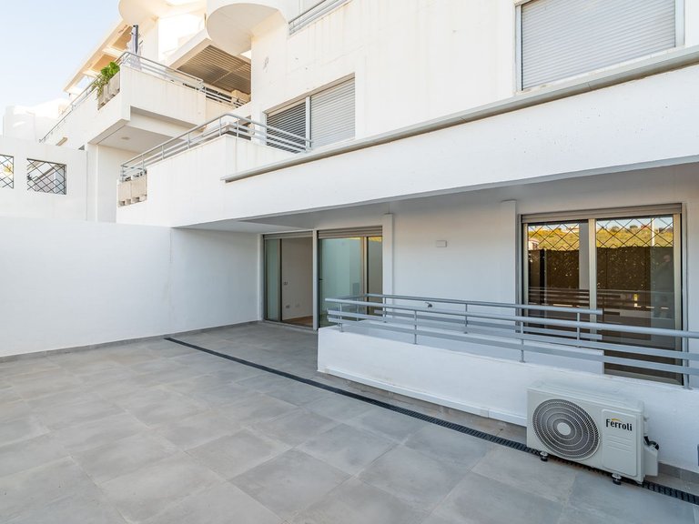 Apartment for Sale in La Cala De Mijas, Malaga 26