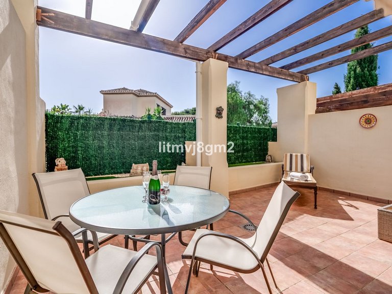 Villa for Sale in Calahonda, Malaga 11