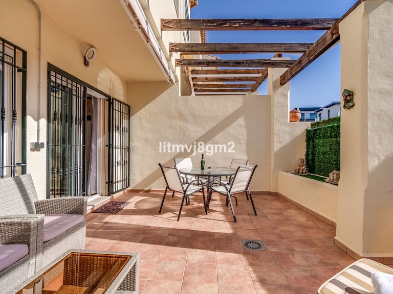 Villa for Sale in Calahonda, Malaga 13
