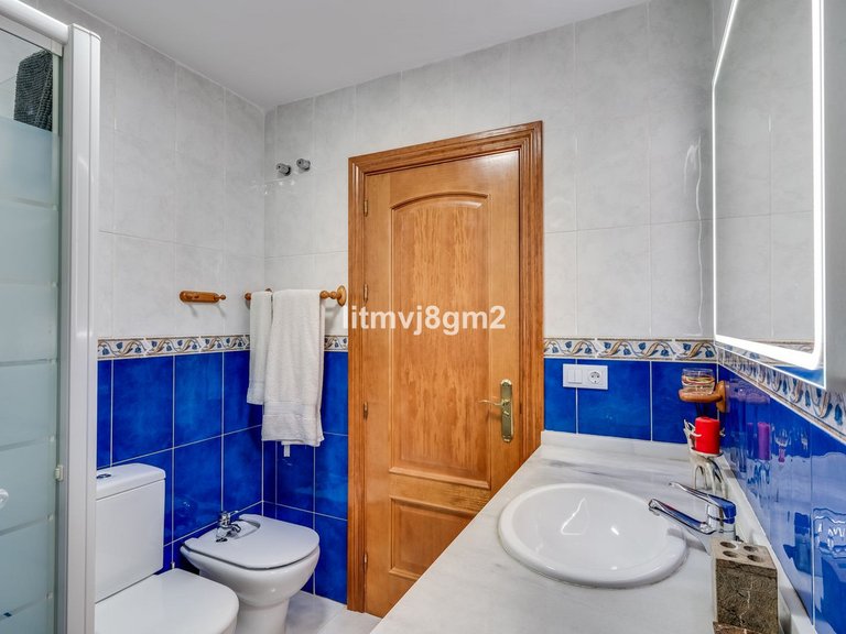 Villa for Sale in Calahonda, Malaga 15