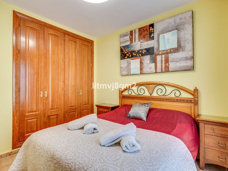 Villa for Sale in Calahonda, Malaga 26
