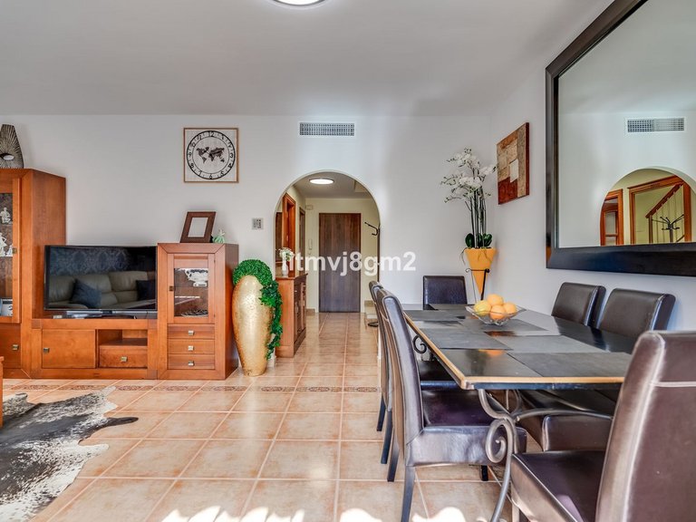 Villa for Sale in Calahonda, Malaga 5