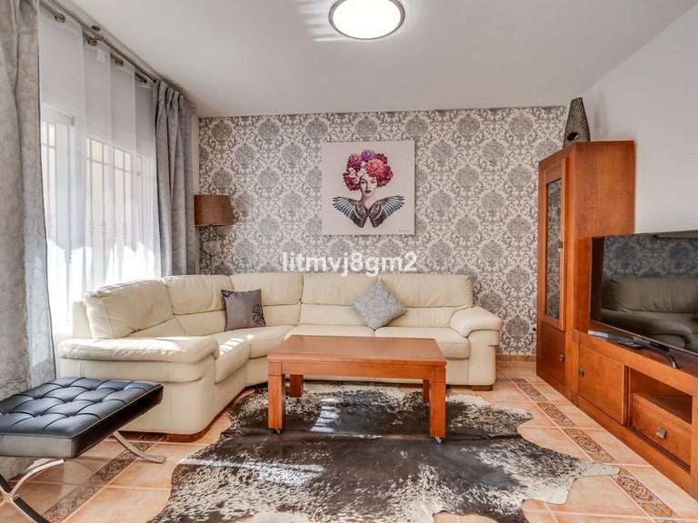 Villa for Sale in Calahonda, Malaga 6