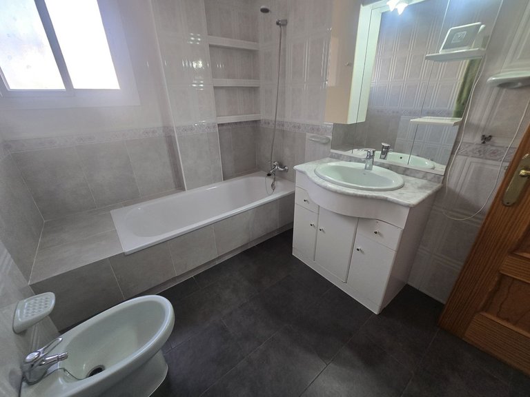 Country House for Sale in Costa del Sol, Estacion De Cartama, Malaga 43