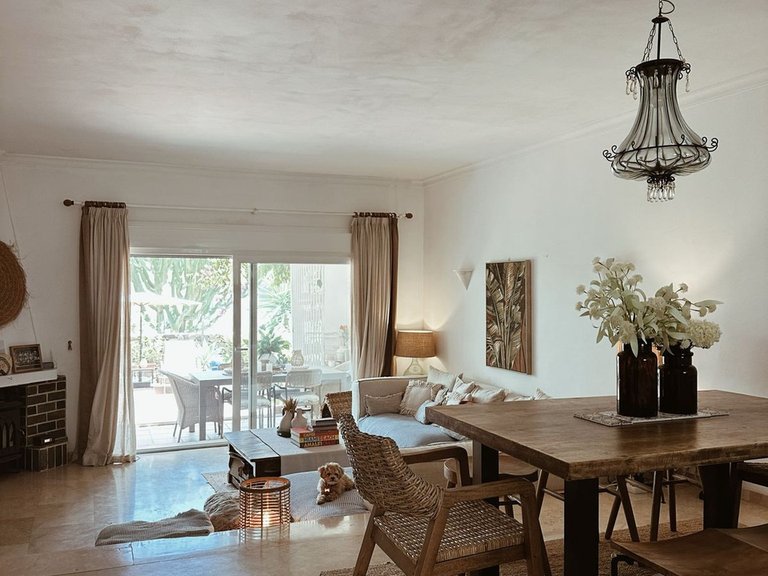 Villa for Sale in El Paraiso, Malaga 13