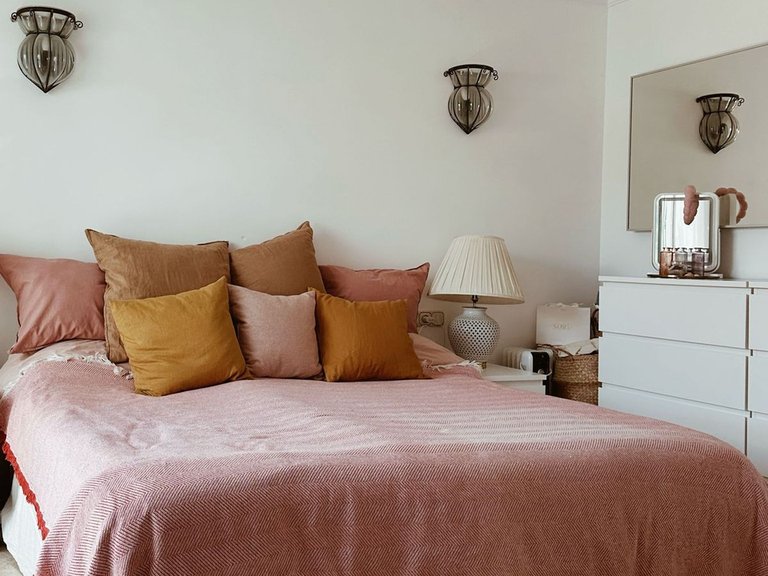 Villa for Sale in El Paraiso, Malaga 25