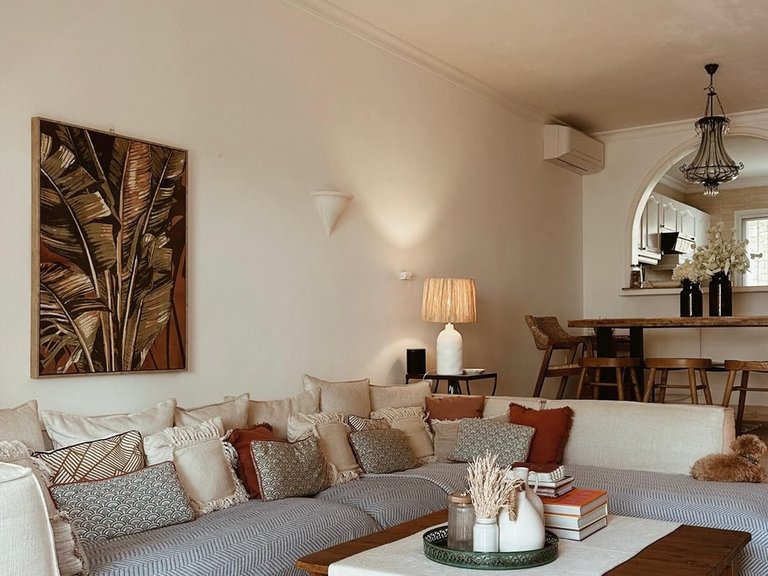 Villa for Sale in El Paraiso, Malaga 5
