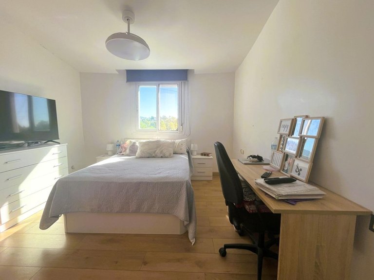 Villa for Sale in Estepona, Malaga 16