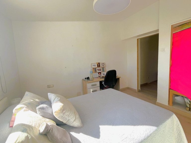 Villa for Sale in Estepona, Malaga 17