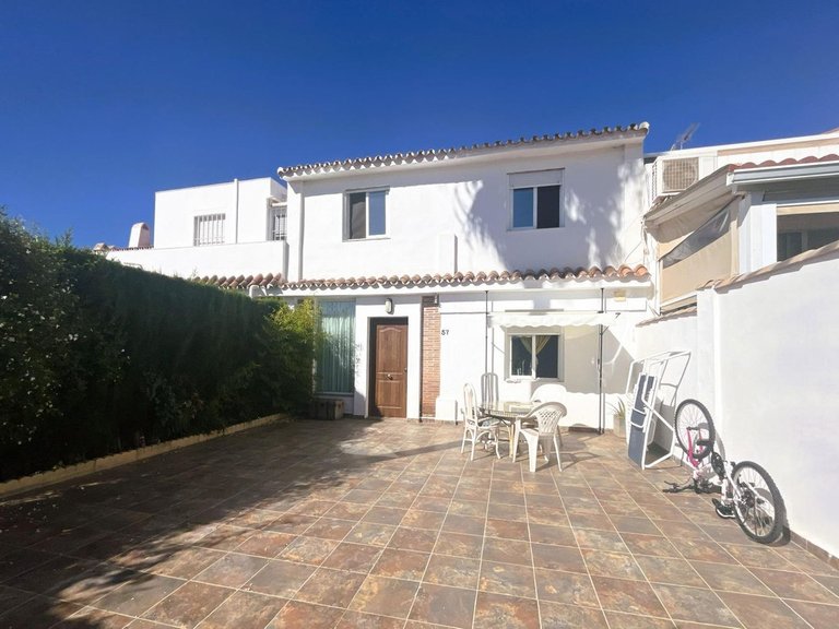 Villa for Sale in Estepona, Malaga 2