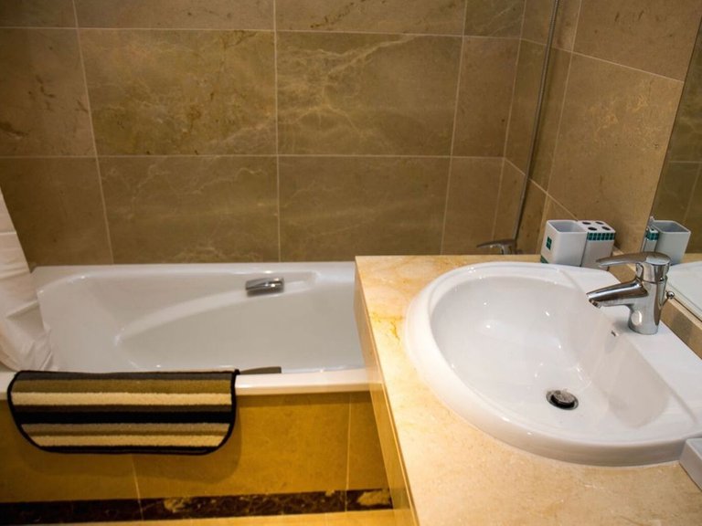 Apartment for Sale in La Alcaidesa, Cadiz 13