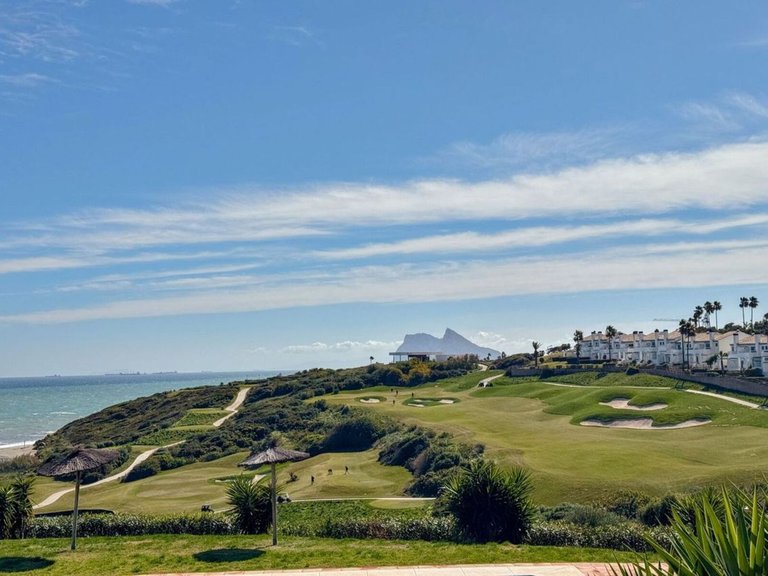 Apartment for Sale in La Alcaidesa, Cadiz 2