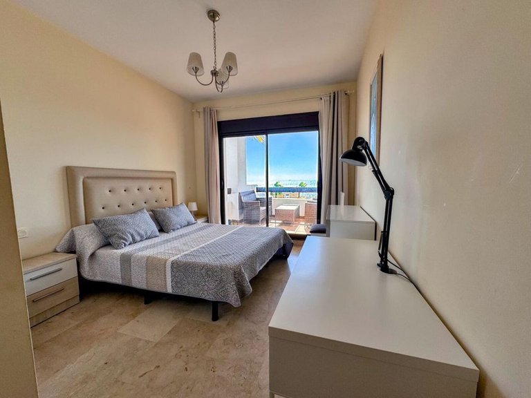 Apartment for Sale in La Alcaidesa, Cadiz 6