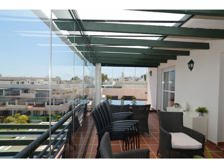 Apartment for Sale in Nueva Andalucía, Malaga 27