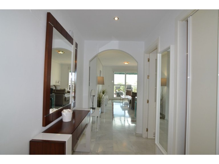 Apartment for Sale in Nueva Andalucía, Malaga 9