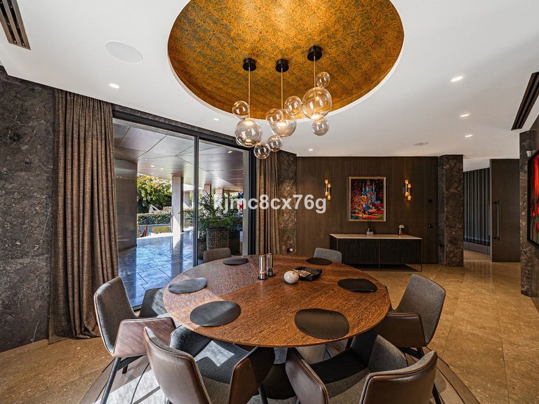 Villa for Sale in Guadalmina Baja, Malaga 15