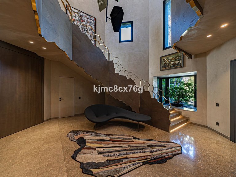 Villa for Sale in Guadalmina Baja, Malaga 20