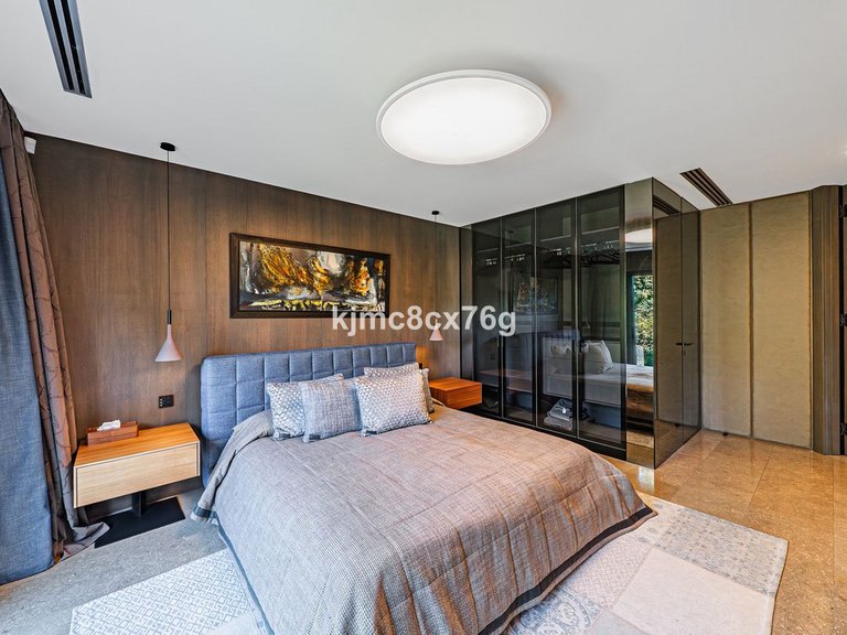 Villa for Sale in Guadalmina Baja, Malaga 31