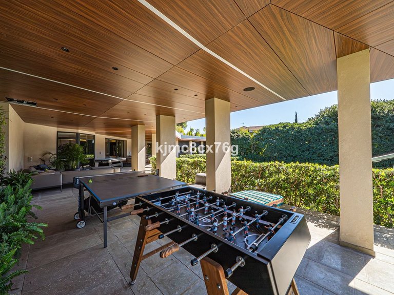 Villa for Sale in Guadalmina Baja, Malaga 4