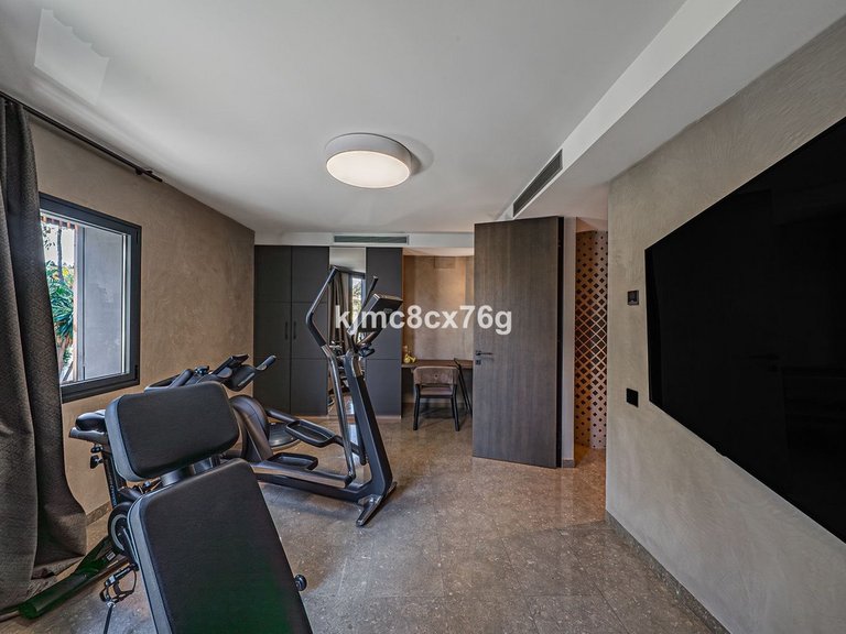 Villa for Sale in Guadalmina Baja, Malaga 56