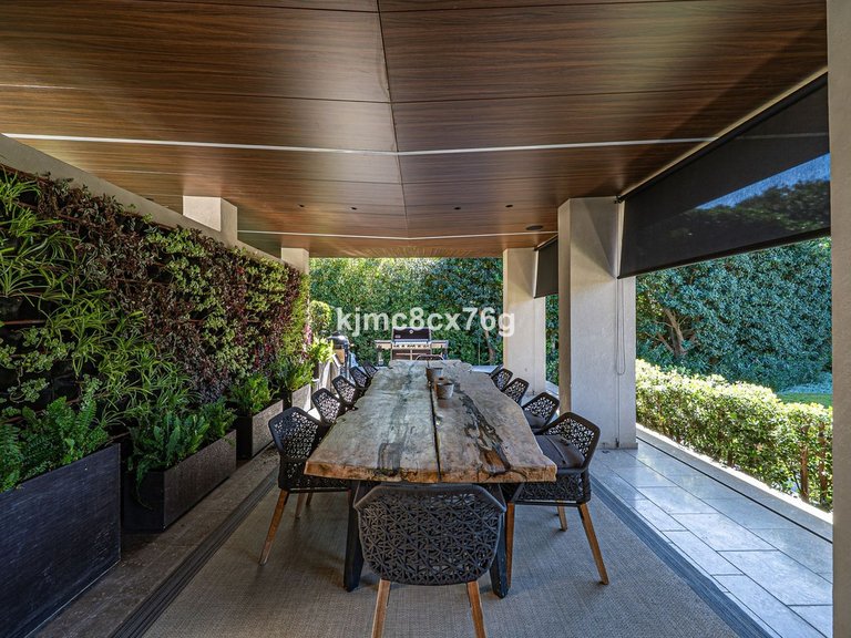 Villa for Sale in Guadalmina Baja, Malaga 6
