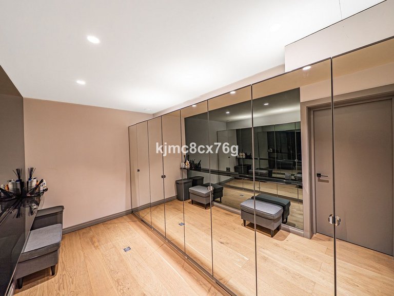 Villa for Sale in Guadalmina Baja, Malaga 64