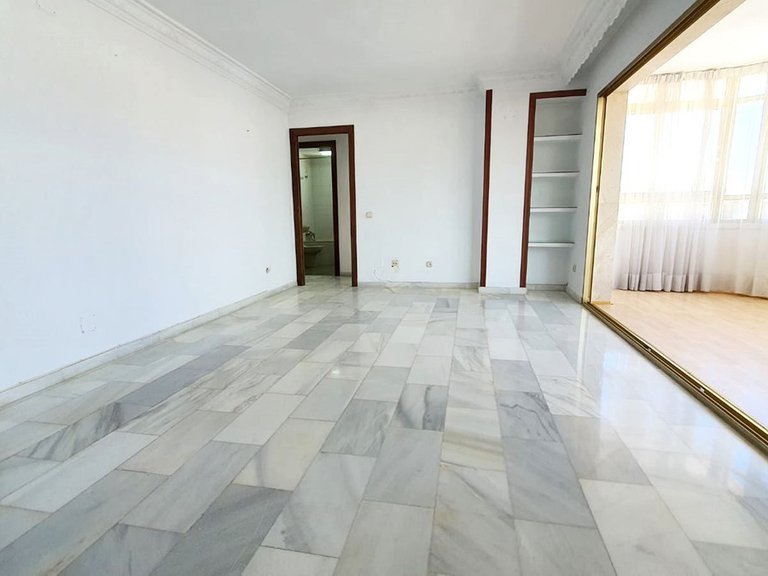 Apartment for Sale in Fuengirola, Malaga 10