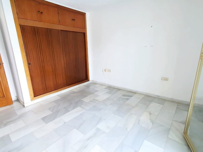 Apartment for Sale in Fuengirola, Malaga 14