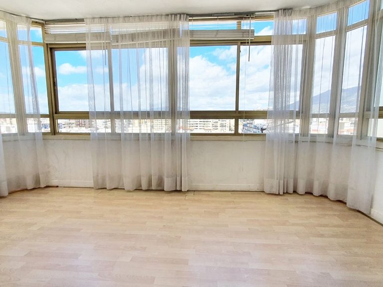 Apartment for Sale in Fuengirola, Malaga 3