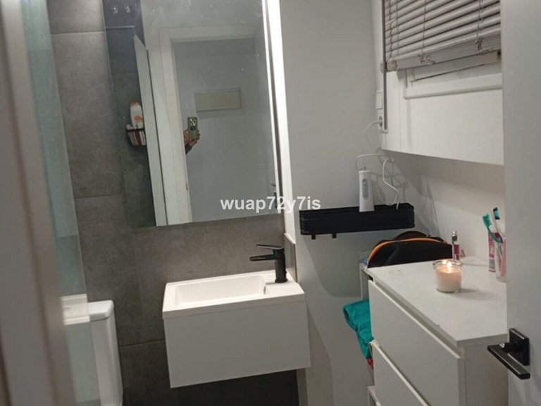Apartment for Sale in Fuengirola, Malaga 12