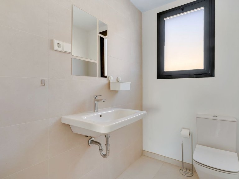 Apartment for Sale in Fuengirola, Malaga 22